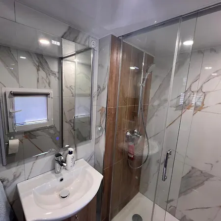 Borzygniew, Borzyraj 1 *