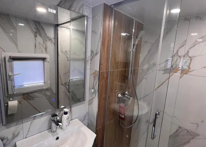 Borzygniew, Borzyraj 1 *